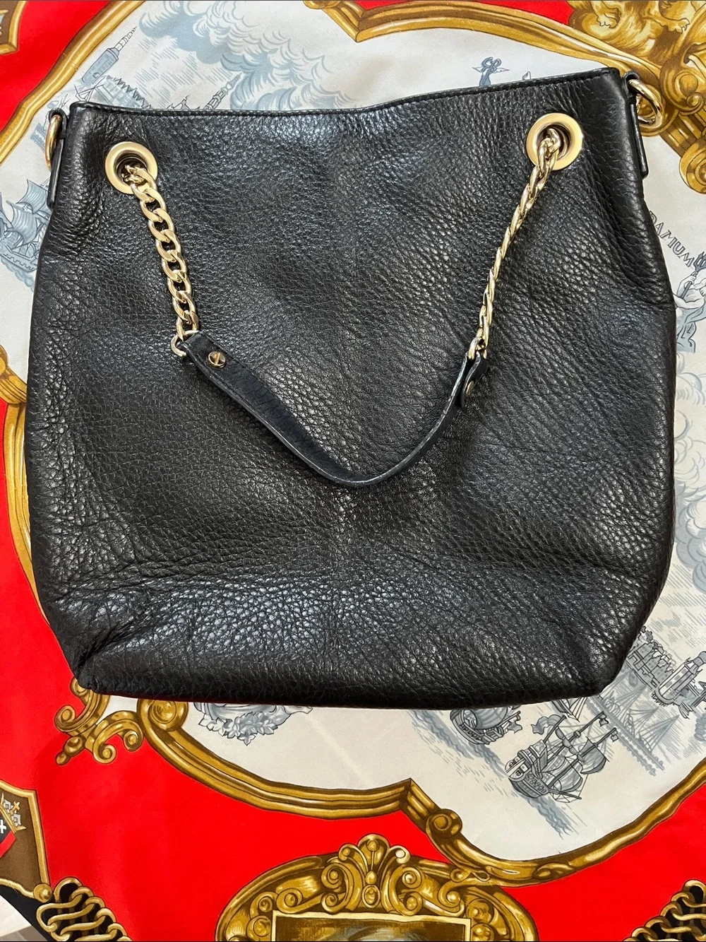 AUTHENTIC Michael Kors Black Pebbled Leather Shoulder Bag with Gold Chain